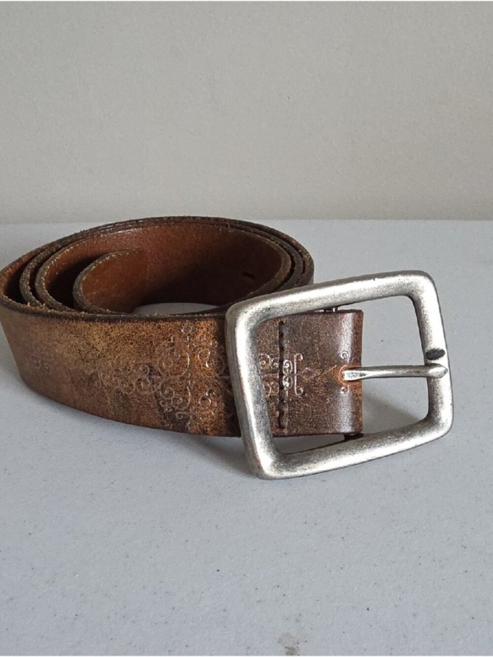 OLD NAVY | Embossed Leather Belt Brown Silver Sz L